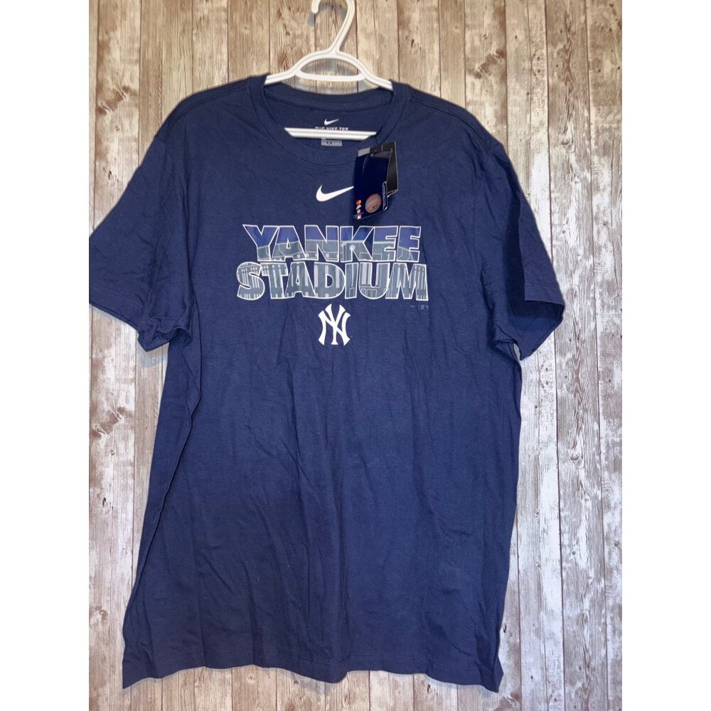 Nike Yankees Stadium XL Navy Blue Men's T-Shirt Short Sleeve MLB New York